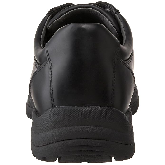 Dansko Men's Walker Oxford | Amazon.com