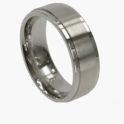 316L Stainless Steel Ring with matte and shiny polish. Width: 8mm