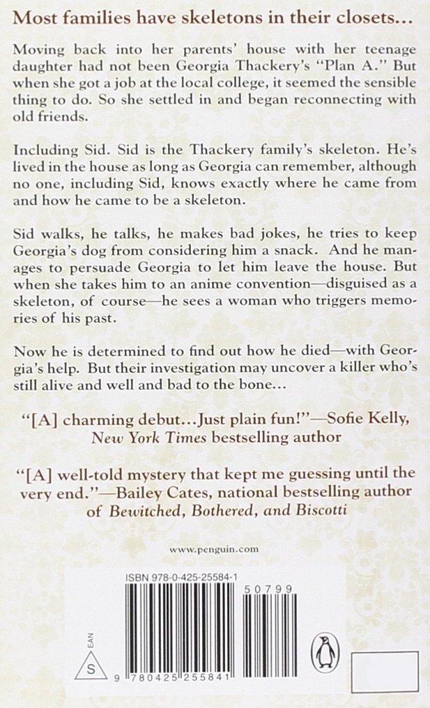 Amazon.com: A Skeleton in the Family (A Family Skeleton Mystery ...