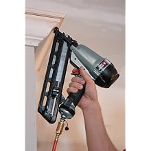 PORTER-CABLE DA250C 1-Inch to 2-1/2-Inch 15-Gauge Angled Finish Nailer