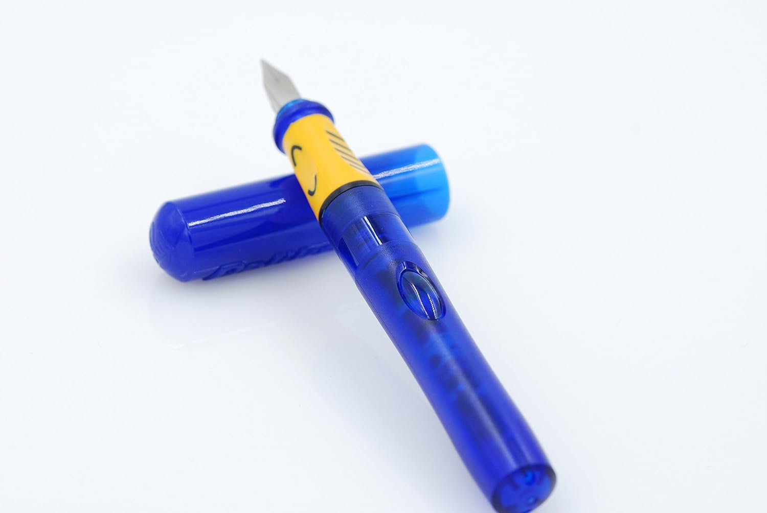 kan P67 A Pelikano Junior Blue Fountain PEN