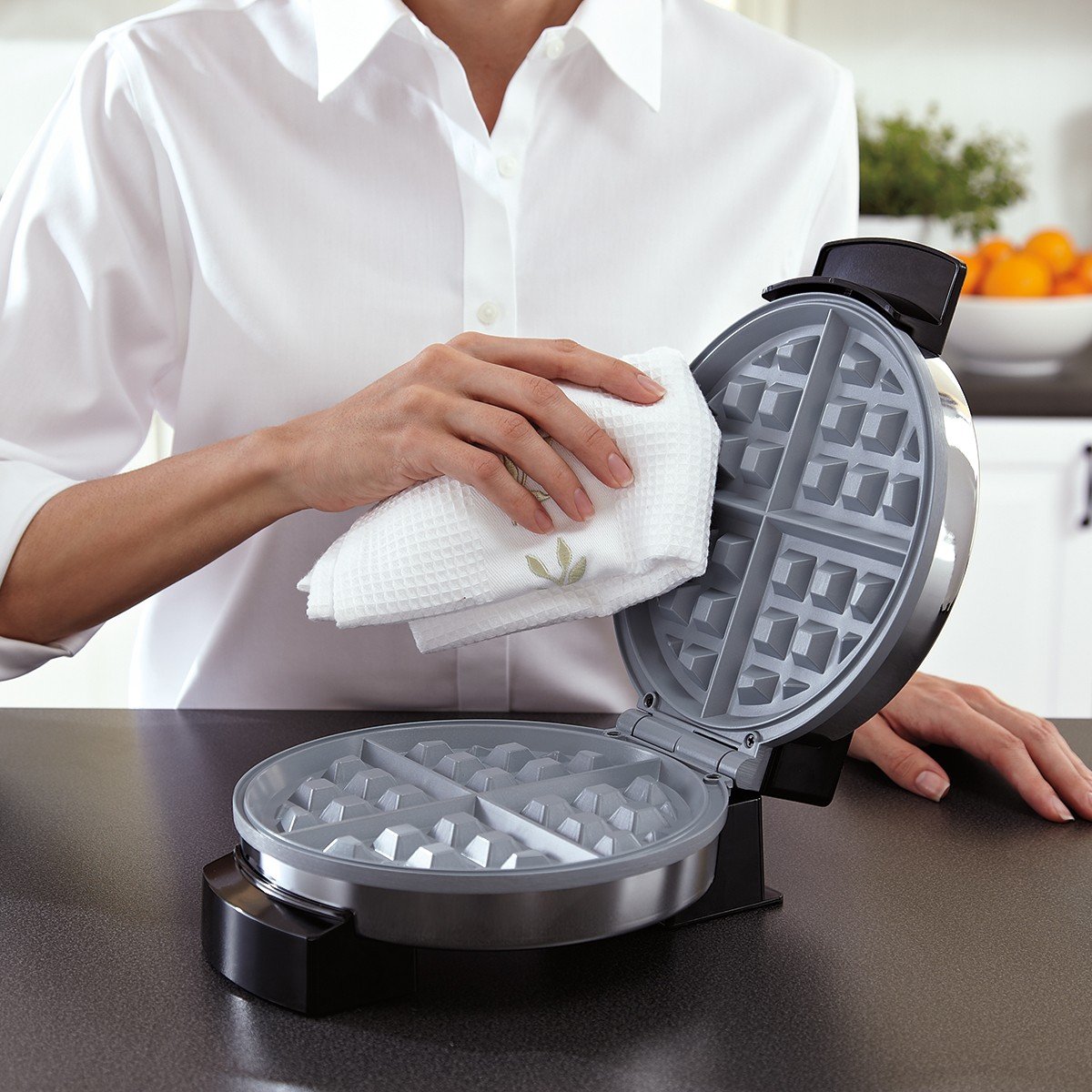 Oster CKSTWF1502ECO DuraCeramic Belgian Waffle Maker , New, Free Shipping