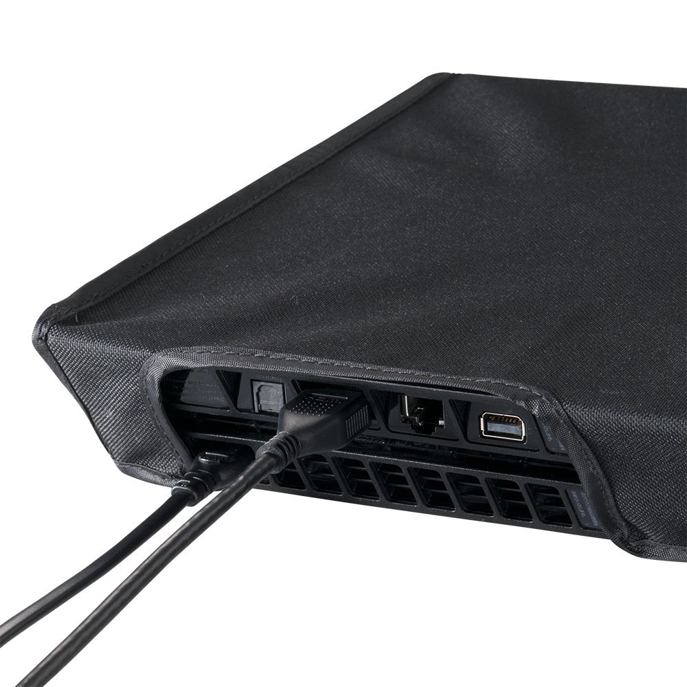 A look at Cyber's PS4 dust cover, DualShock 4 antislip cover and