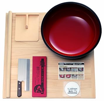 【クリックでお店のこの商品のページへ】豊稔 普及型麺打セット 大 そば・うどん麺打入門DVD付 A-1260: ホーム&キッチン