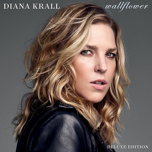 Wallflower [Amazon Deluxe Exclusive)