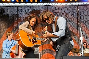 Image de Sarah Lee Guthrie & Johnny Irion