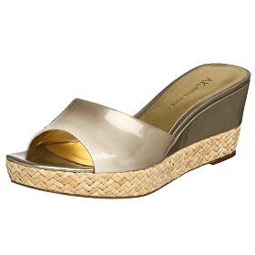 AK Anne Klein Women's Paradise Pump