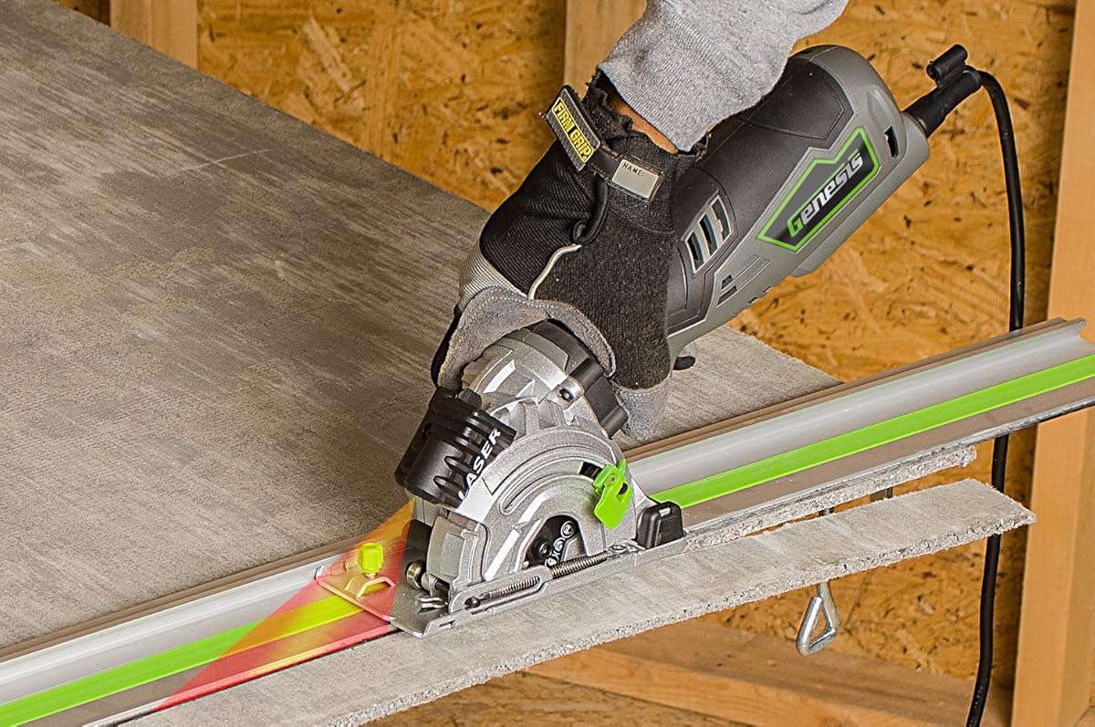 Genesis GPCS535CK 5.8 Amp, 31/2” Control Grip Plunge Compact Circular