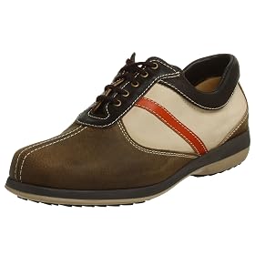 You'll be traveling in style with this Nomad oxford from Allen Edmonds. The mix of color on the nubuck upper adds a modern vibe to this classic style, and the padded collar and cushioned insole will deliver premium comfort, while the textured rubber outsole will never let you down. Ideal for a style-consious, casual wardrobe. 