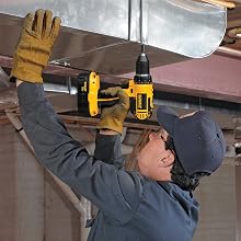 DEWALT DC720KA Cordless 18-Volt Compact Drill/Driver