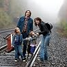 Image of Sarah Lee Guthrie & Family