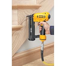 DEWALT D51238K 5/8-Inch to 2-Inch 18-Gauge Brad Nailer