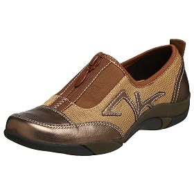 AK Anne Klein Women's Ultima Sneaker