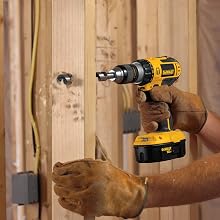 DEWALT DC725KA 18-Volt Cordless Compact Hammer Drill/Driver