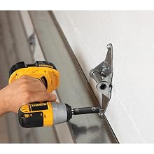 DEWALT DC823KA 18-Volt 3/8-Inch Impact Wrench