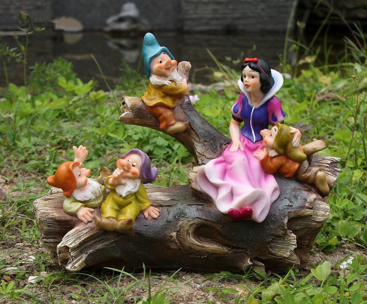 Blanche Neige En Nain De Jardin décoration jardin blanche neige