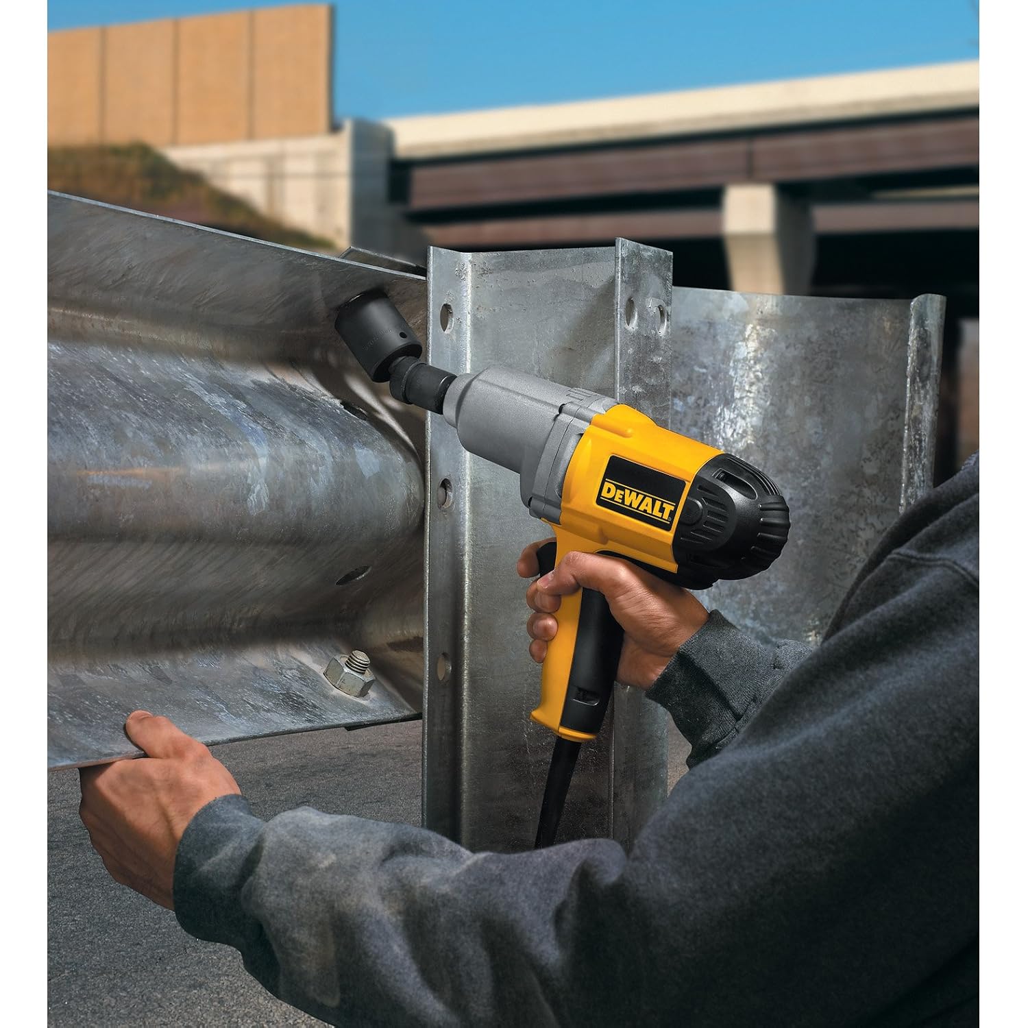 DEWALT DW292 7.5Amp 1/2Inch Impact Wrench with Detent Pin Anvil Power Impact