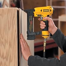 DEWALT D51422K 1-1/2-Inch X 1/4-Inch 18 Gauge Narrow Crown Stapler
