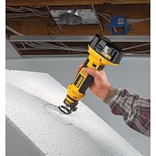 DEWALT DC550KA 18-Volt NiCd Cordless Spiral-Saw with 1/8-Inch and 1/4-Inch Collets