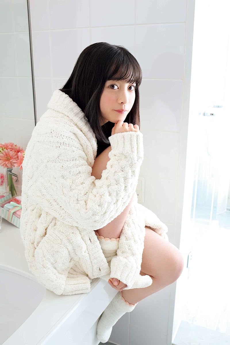 夢の途中 橋本環奈in映画『セーラー服と機関銃 ‐卒業‐』フォトブック