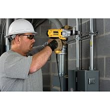 DEWALT DWD525K 1/2-Inch VSR Mid-Handle Grip Hammerdrill Kit