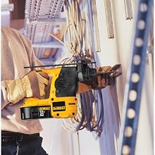 DEWALT DC212KA 18-Volt Cordless 7/8-Inch SDS Hammer