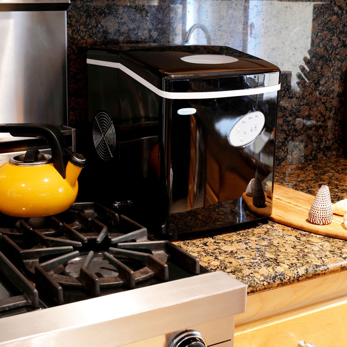 Купить NewAir AI100BK 28Pound Portable Ice Maker, Black в интернет