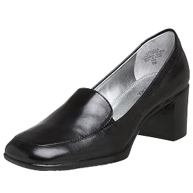 AK Anne Klein Women's Razza Loafer Pump