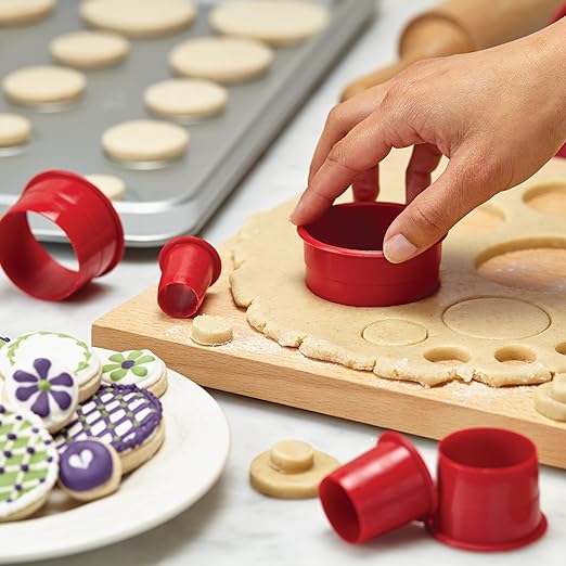 <em>BEST PRICE!</em> Amazon Cake Boss Decorating Tools 9Piece