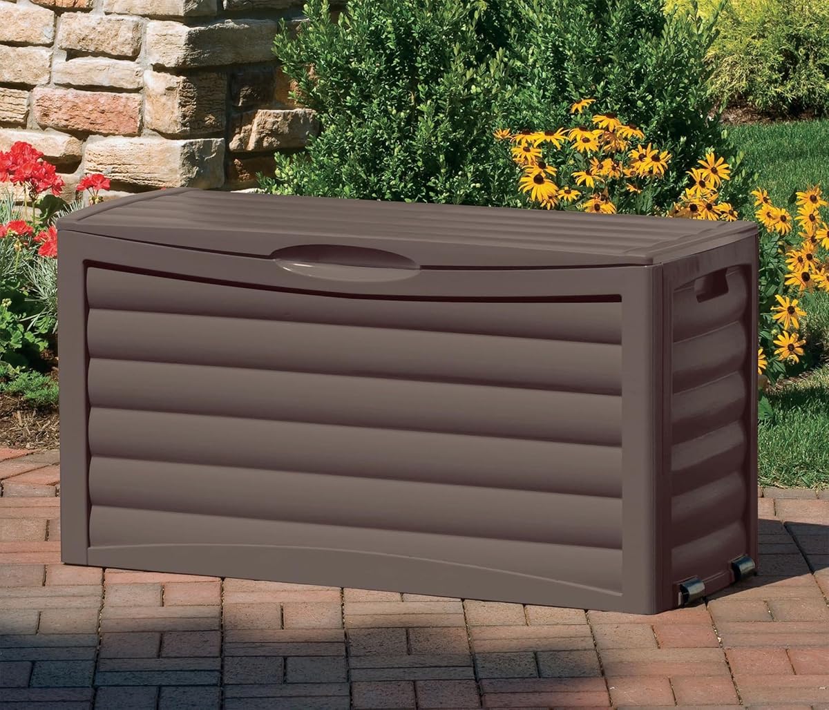 Suncast Resin 63 Gallon Deck Box