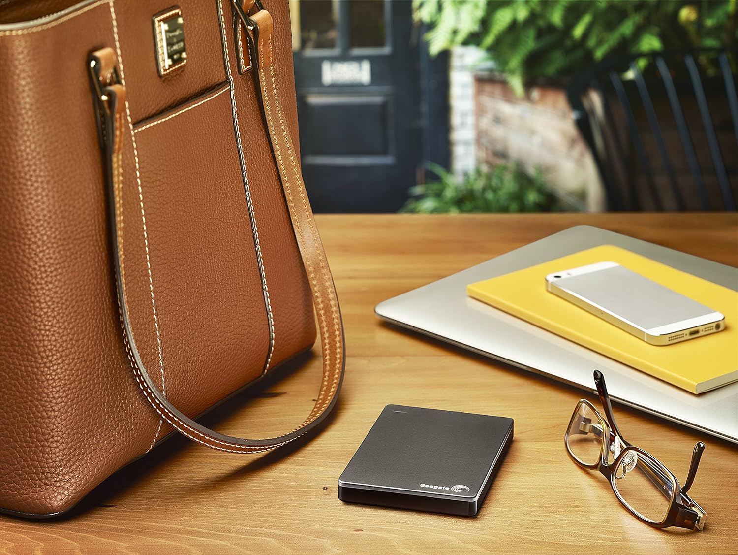 Bán RAM, SSD các loại, ổ cứng gắn trong gắn ngoài, 1TB, 2TB, 3TB, 4TB, phụ kiện Apple - 1