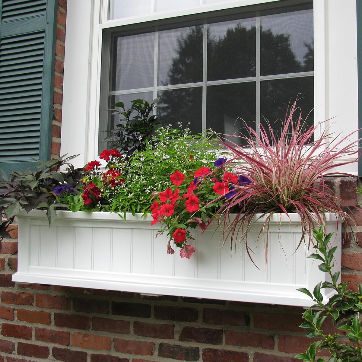 Cape Cod Window Box 4FT White