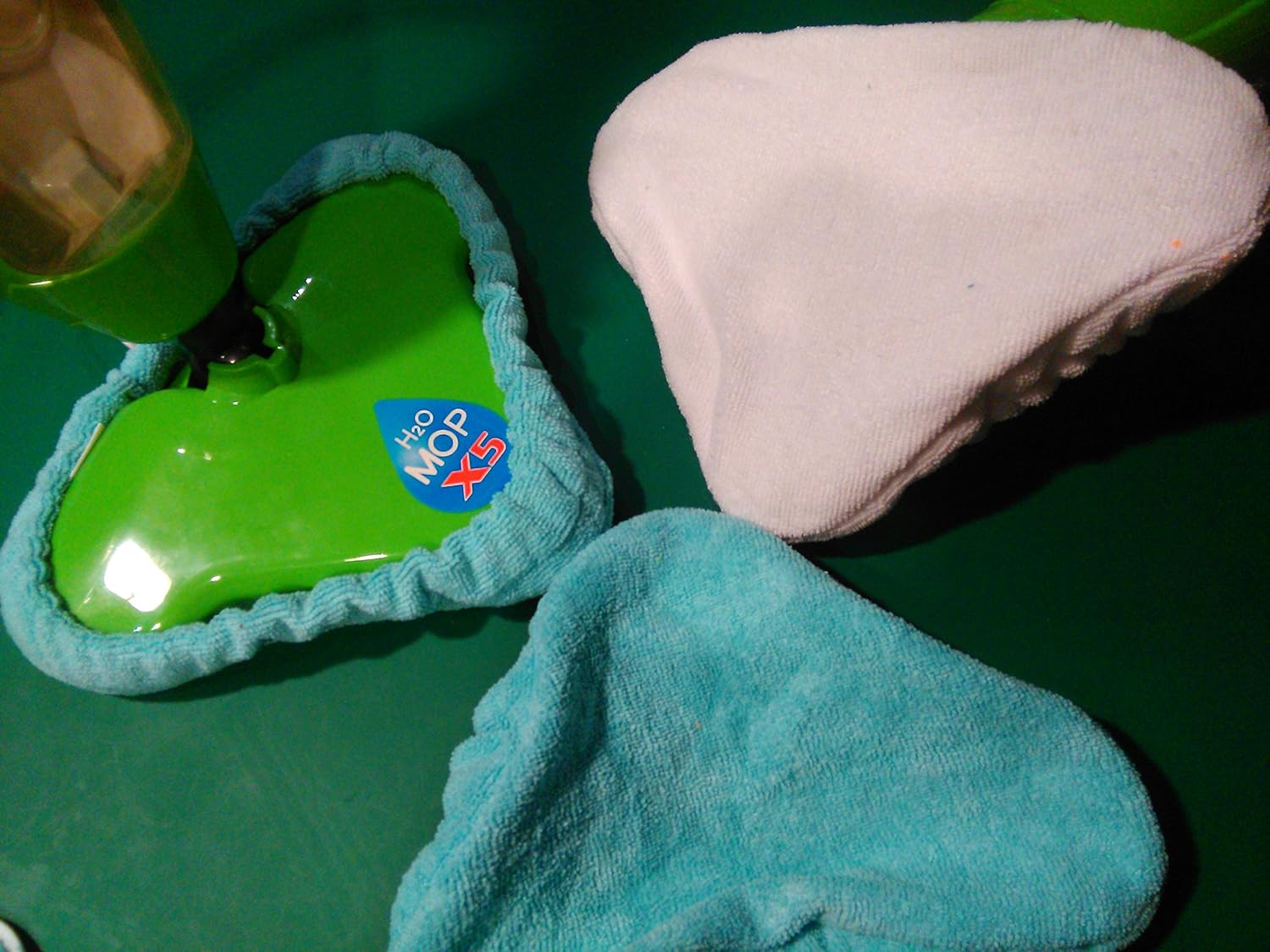 goLEDgo Steam Mop X5 New - White
goLEDgo Steam Mop X5 New - White