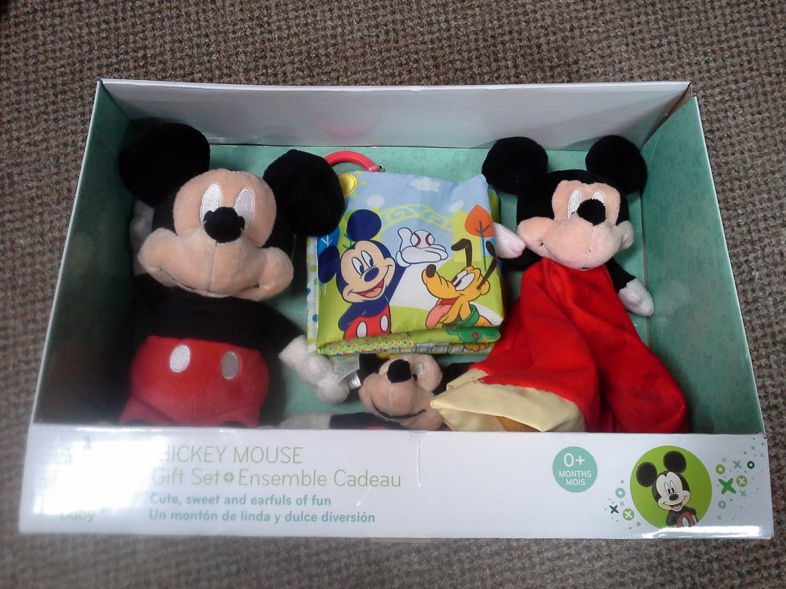 disney baby mickey mouse gift set