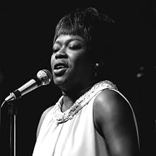 Sarah Vaughan - Photo of Sarah Vaughan
