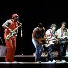 Bruce Springsteen & The E Street Band - Photo of Bruce Springsteen