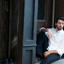 Ari Hest - Photo Credit Rina Khadivi