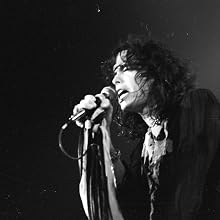 Steven Tyler - Photo of Steven Tyler
