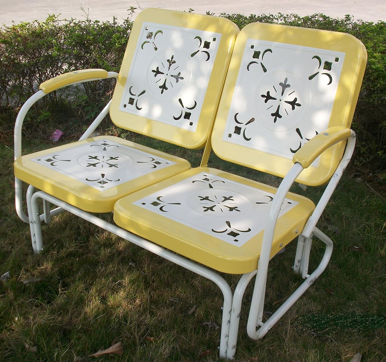 Metal Outdoor Gliders at Maria Breeden blog