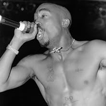 2Pac - Photo of Tupac Shakur