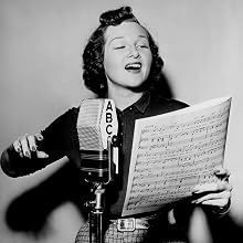Jo Stafford - Photo of Jo Stafford