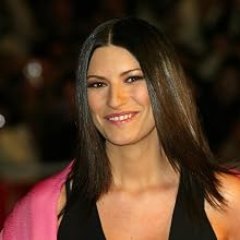 Laura Pausini - 2004 NRJ Music Awards - Arrivals