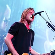 Puddle of Mudd - Puddle of Mudd, with singer Wes Scantlin, perform at "KROQ's 2003 Almost Acoustic Christmas"