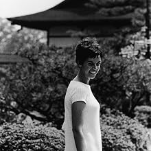 Claudine Longet - Claudine Longet Outdoors In Japan