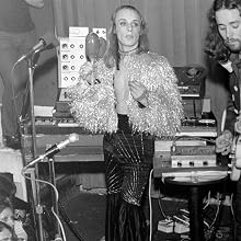 Brian Eno - Photo of Brian Eno