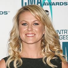 Carolyn Dawn Johnson - The 40th Annual CMA Awards - Arrivals