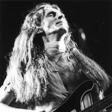 Geddy Lee - Photo of Rush