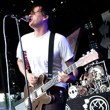 Tom DeLonge - Blink 182 in Concert - San Francisco