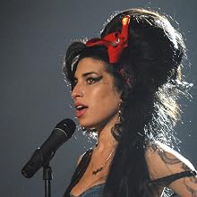 Amy Winehouse - 2007 MTV Europe Music Awards - Show