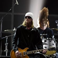 Puddle of Mudd - 2002 FOX Billboard Music Awards - Show